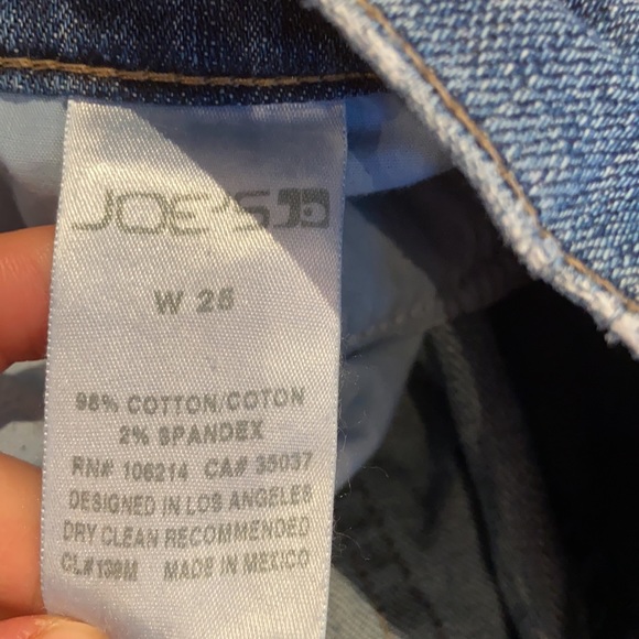 Joe’s Jeans shorts Sharpay rolled - Picture 8 of 9